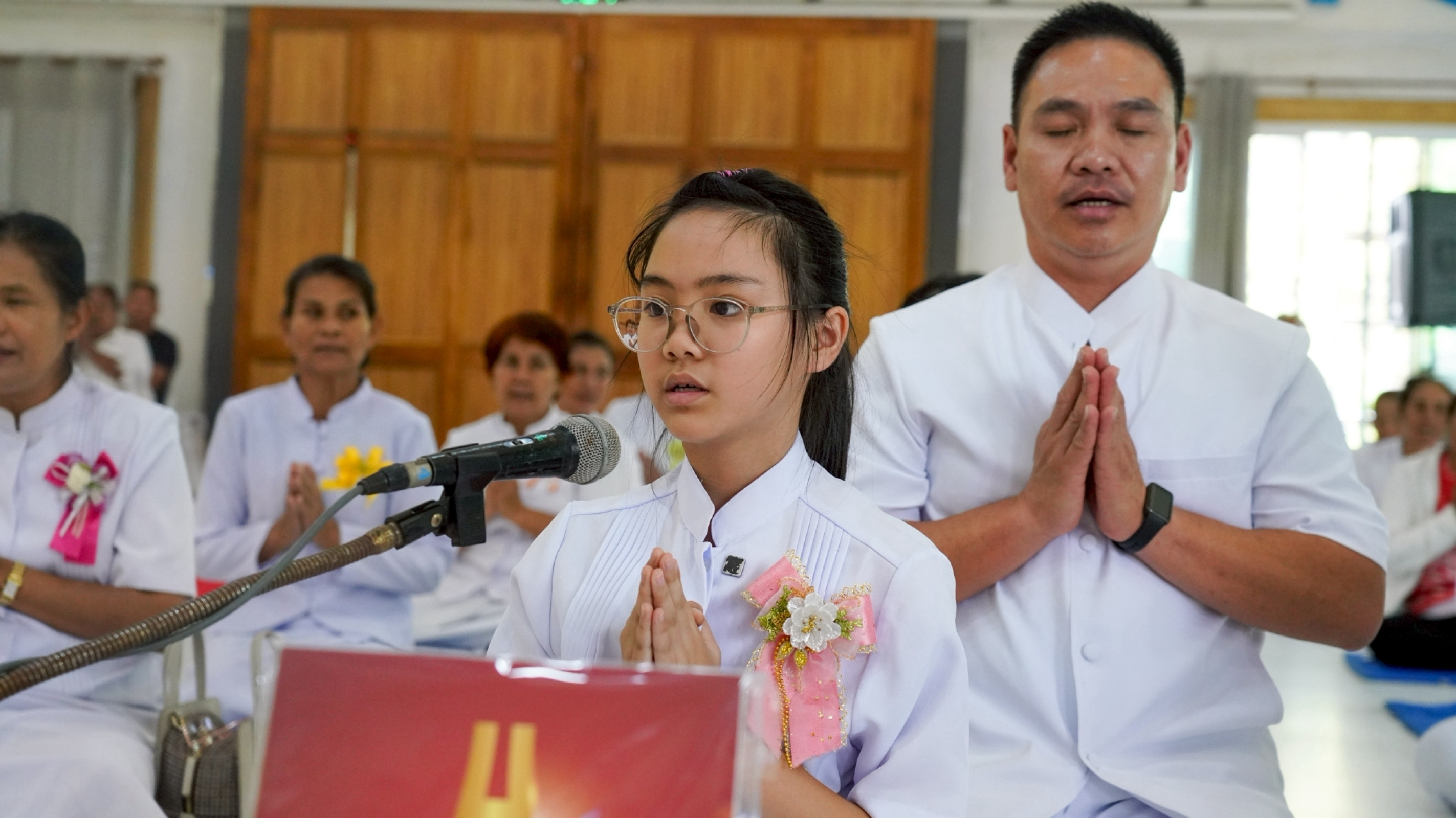 ภาพร่วมพิธีกรรมวัดภาวนาศิลาทอง