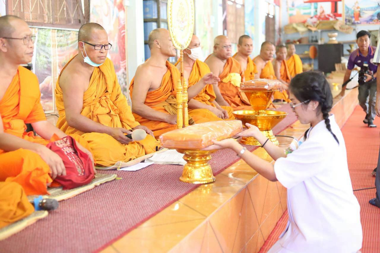 ภาพร่วมพิธีกรรมวัดบ้านหนองแหน