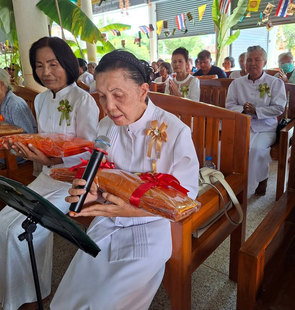 ภาพกล่าวคำถวายกฐินวัดหนองนา