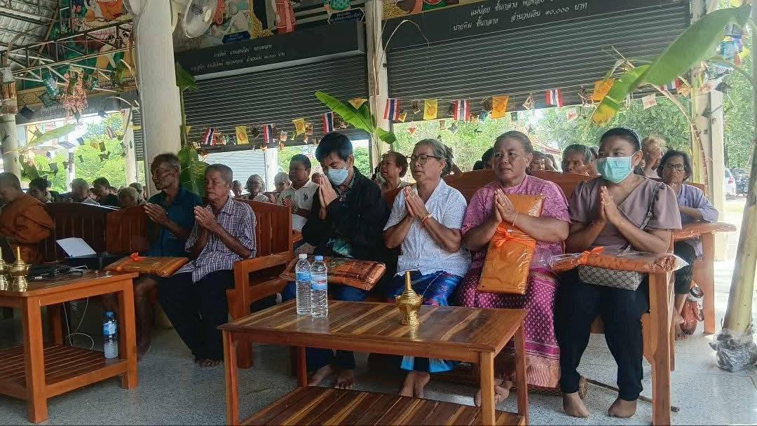 ภาพร่วมพิธีกรรมวัดหนองนา