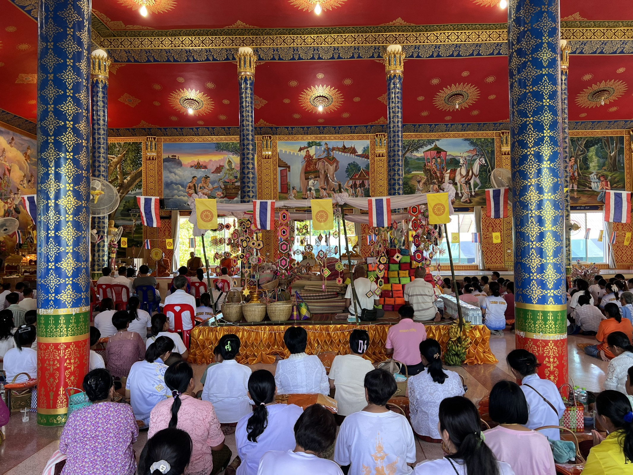 ภาพร่วมพิธีกรรมวัดทุ่งทอง