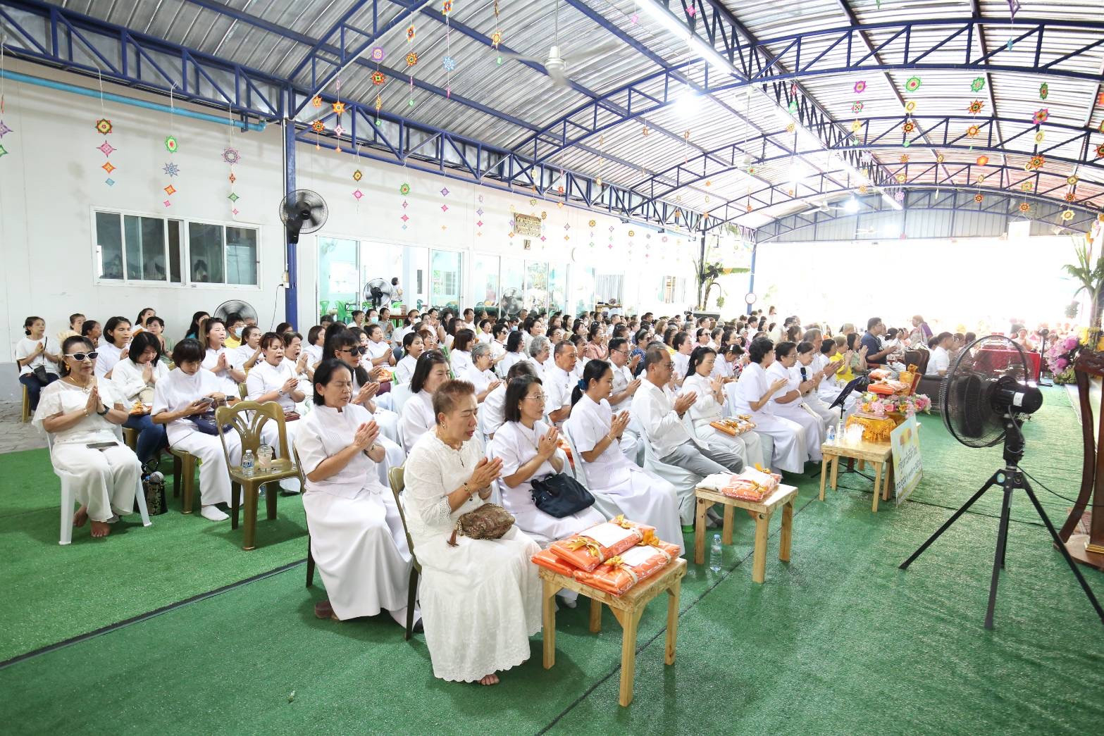 ภาพร่วมพิธีกรรมวัดพรหมรังษี