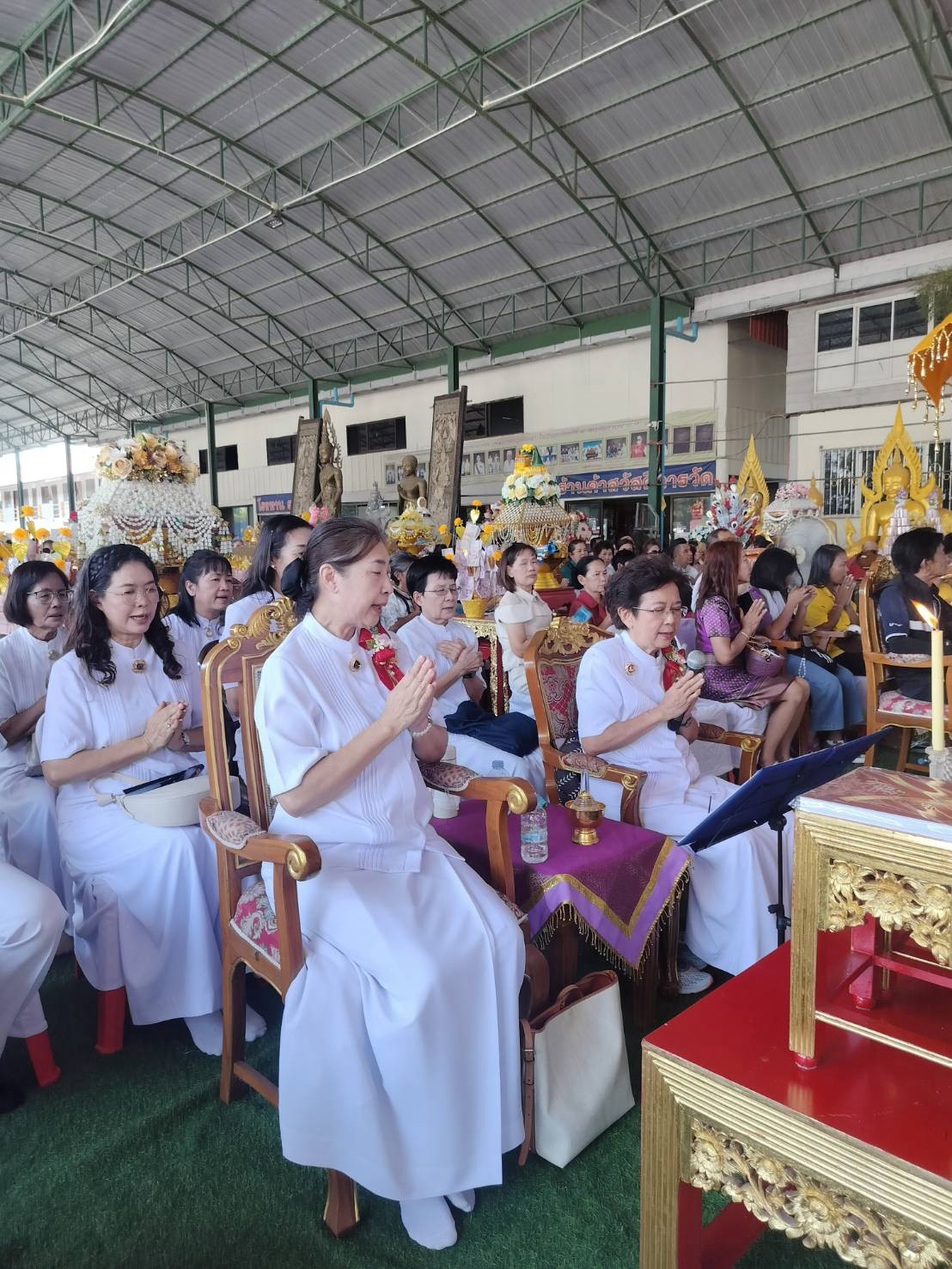 ภาพกล่าวคำถวายกฐินวัดอุดมมงคล (หลวงพ่ออุตตมะ)