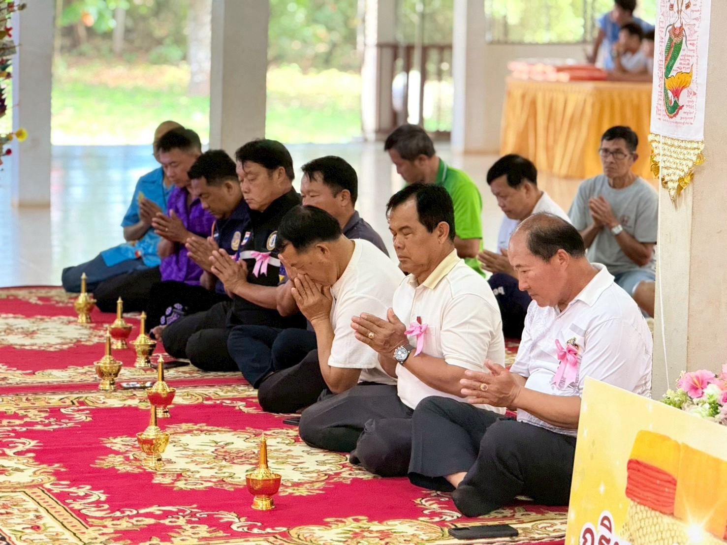 ภาพร่วมพิธีกรรมวัดห้วยน้ำเย็น