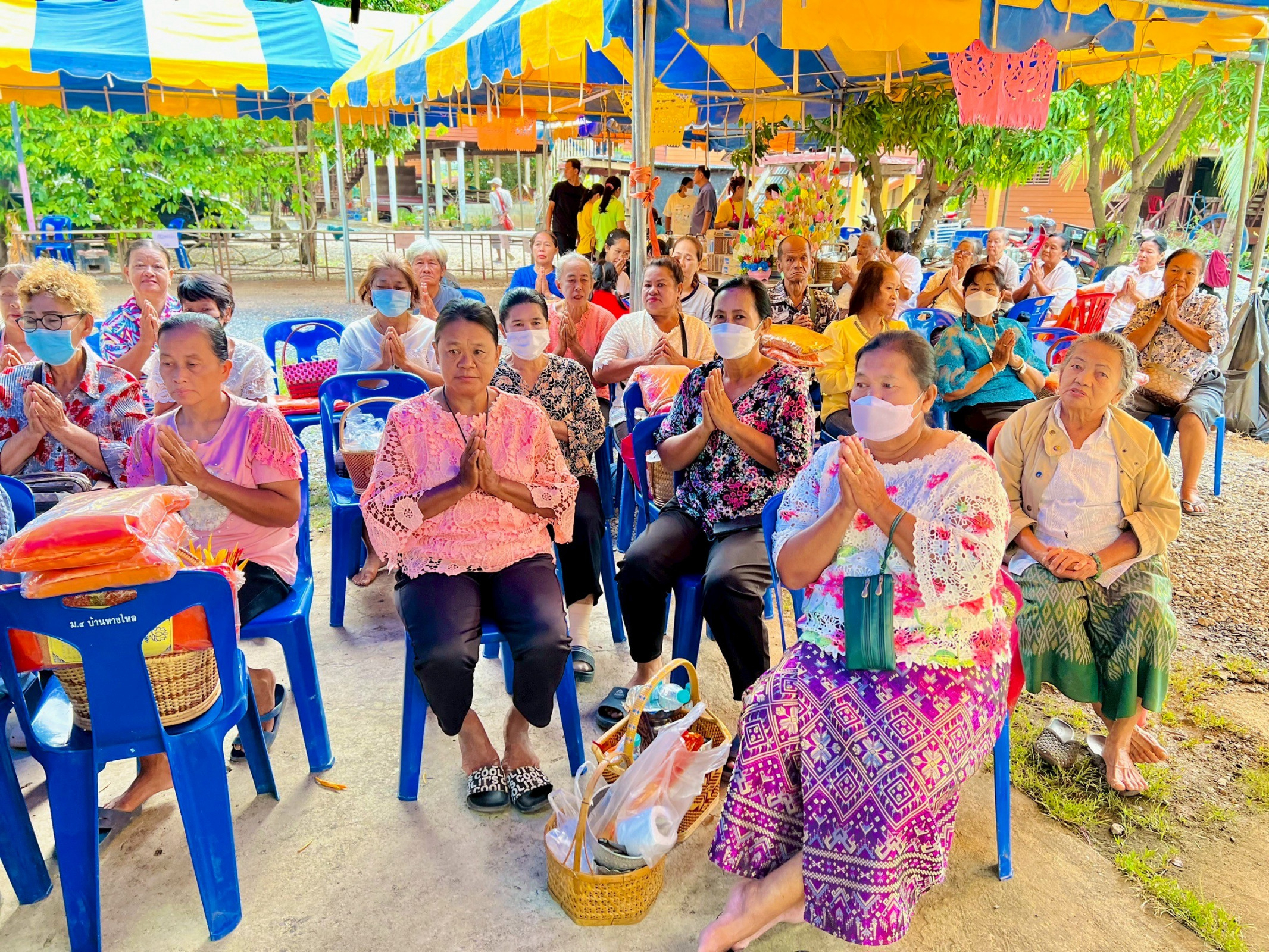 ภาพร่วมพิธีกรรมที่พักสงฆ์คลองคล้าศรัทธาราม