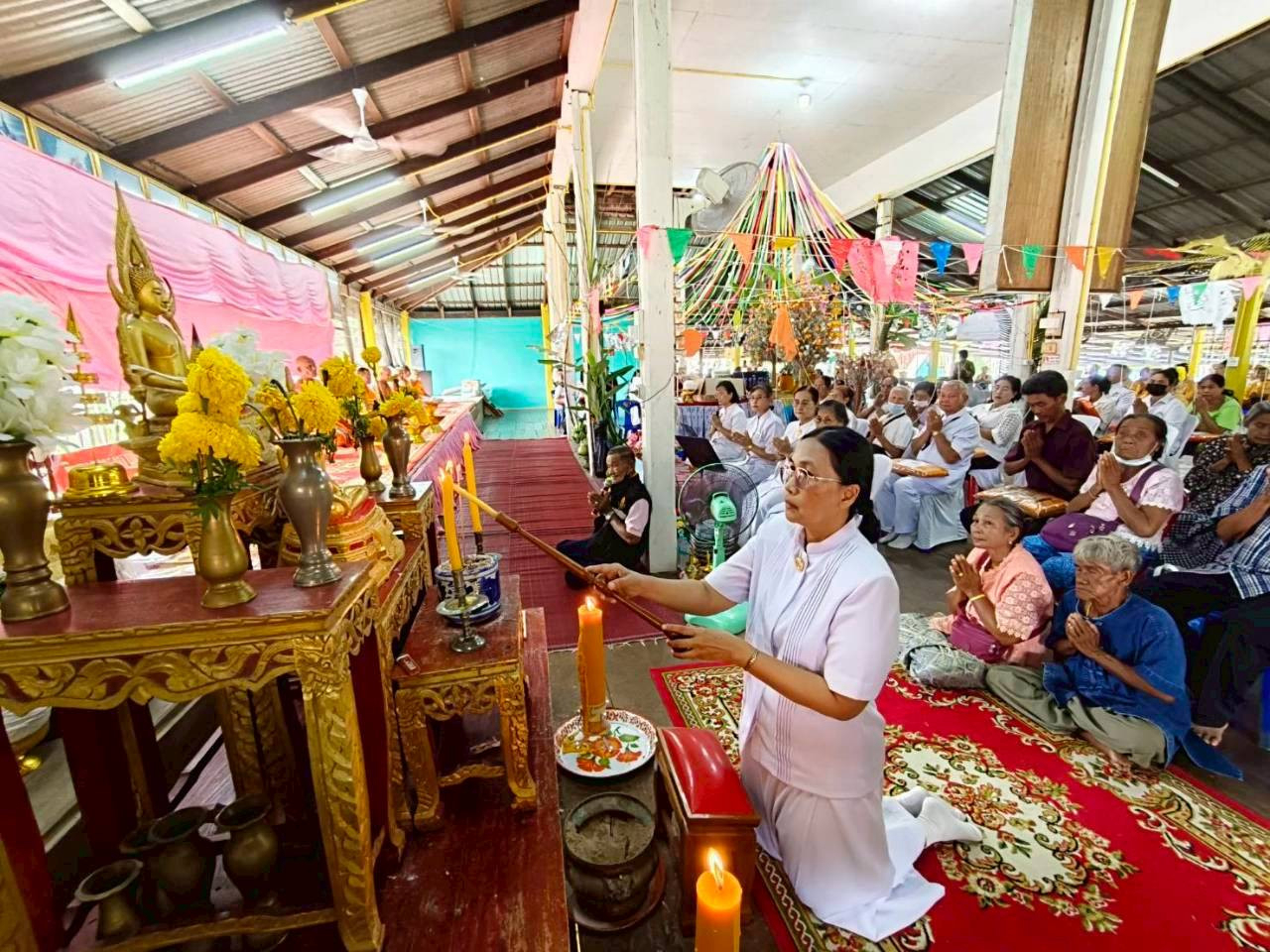ภาพร่วมพิธีกรรมวัดสันติวนาราม