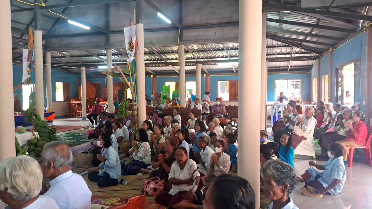 ภาพร่วมพิธีกรรมสำนักสงฆ์วัดป่าสยาเย็น