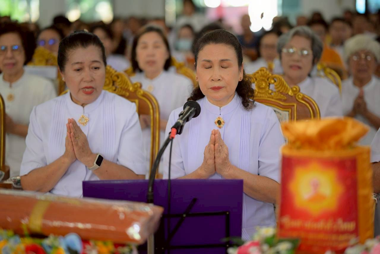 ภาพกล่าวคำถวายกฐินวัดเขาชีจรรย์