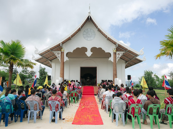 ภาพร่วมพิธีกรรมวัดแม่ลาย