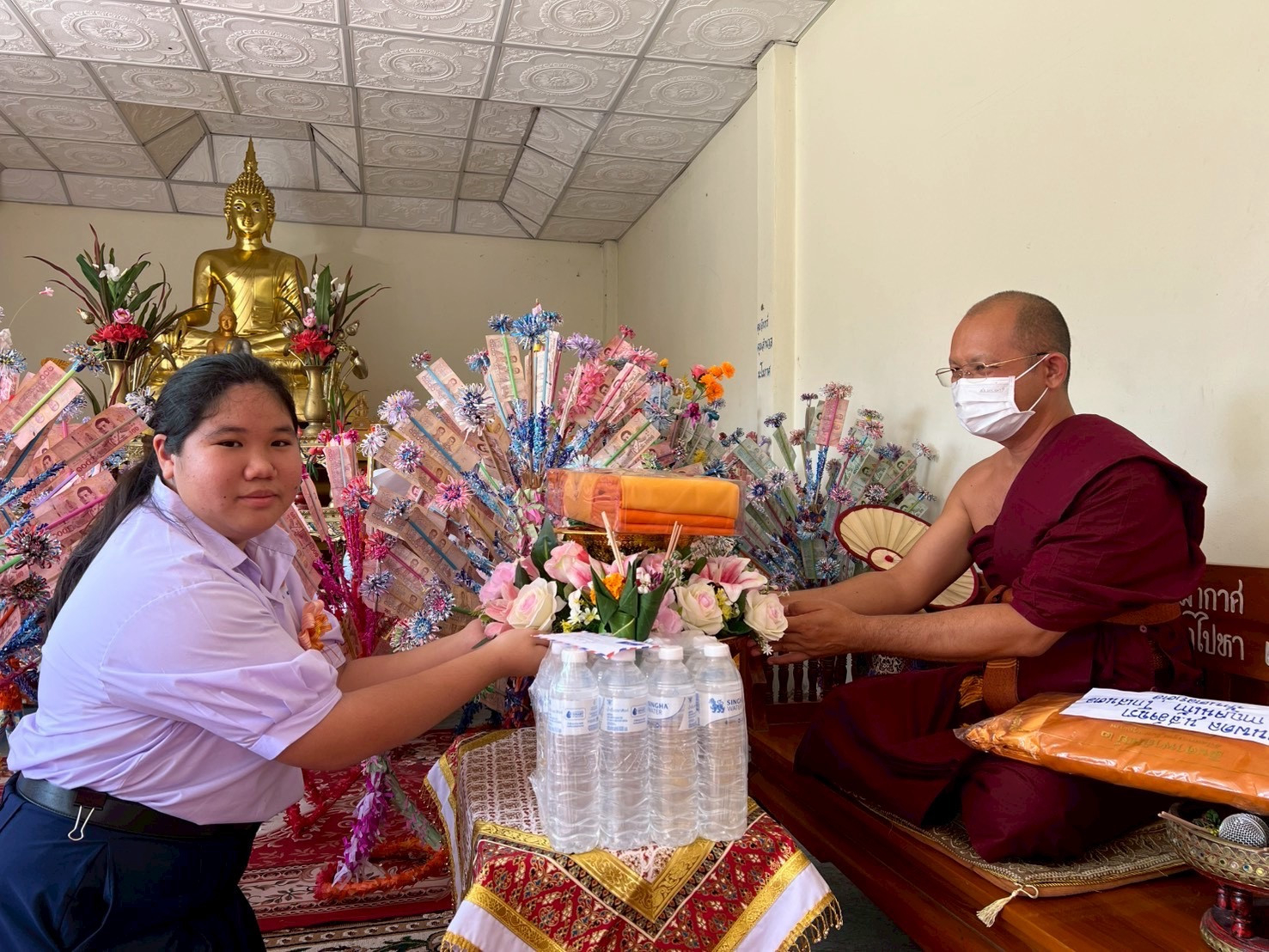 ภาพร่วมพิธีกรรมสำนักสงฆ์แม่เมย