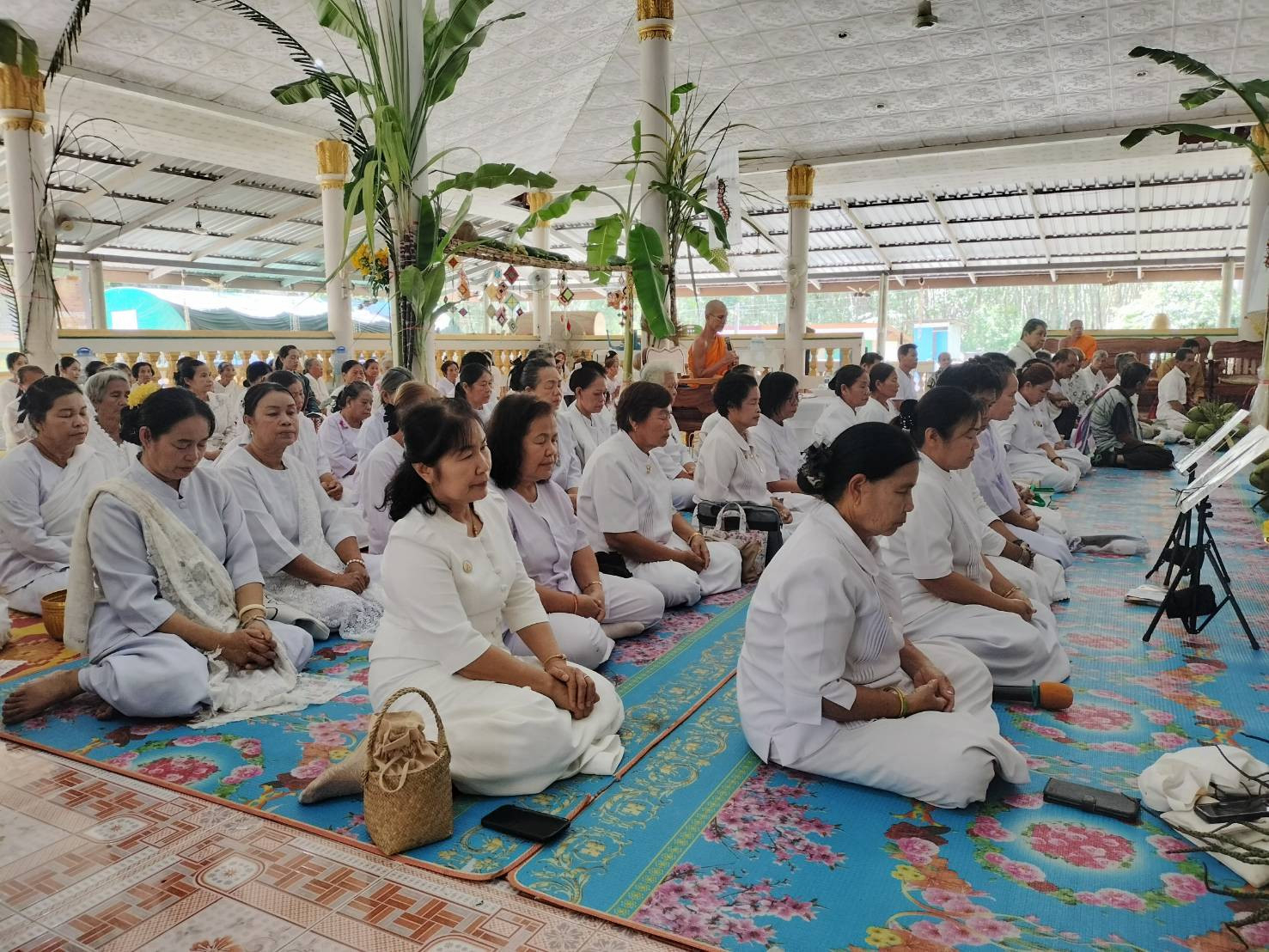 ภาพร่วมพิธีกรรมวัดยอดแก้วศรีบุญเรือง