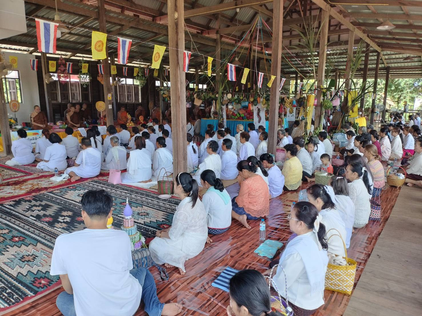 ภาพร่วมพิธีกรรมวัดสว่างศรีสุธรรม