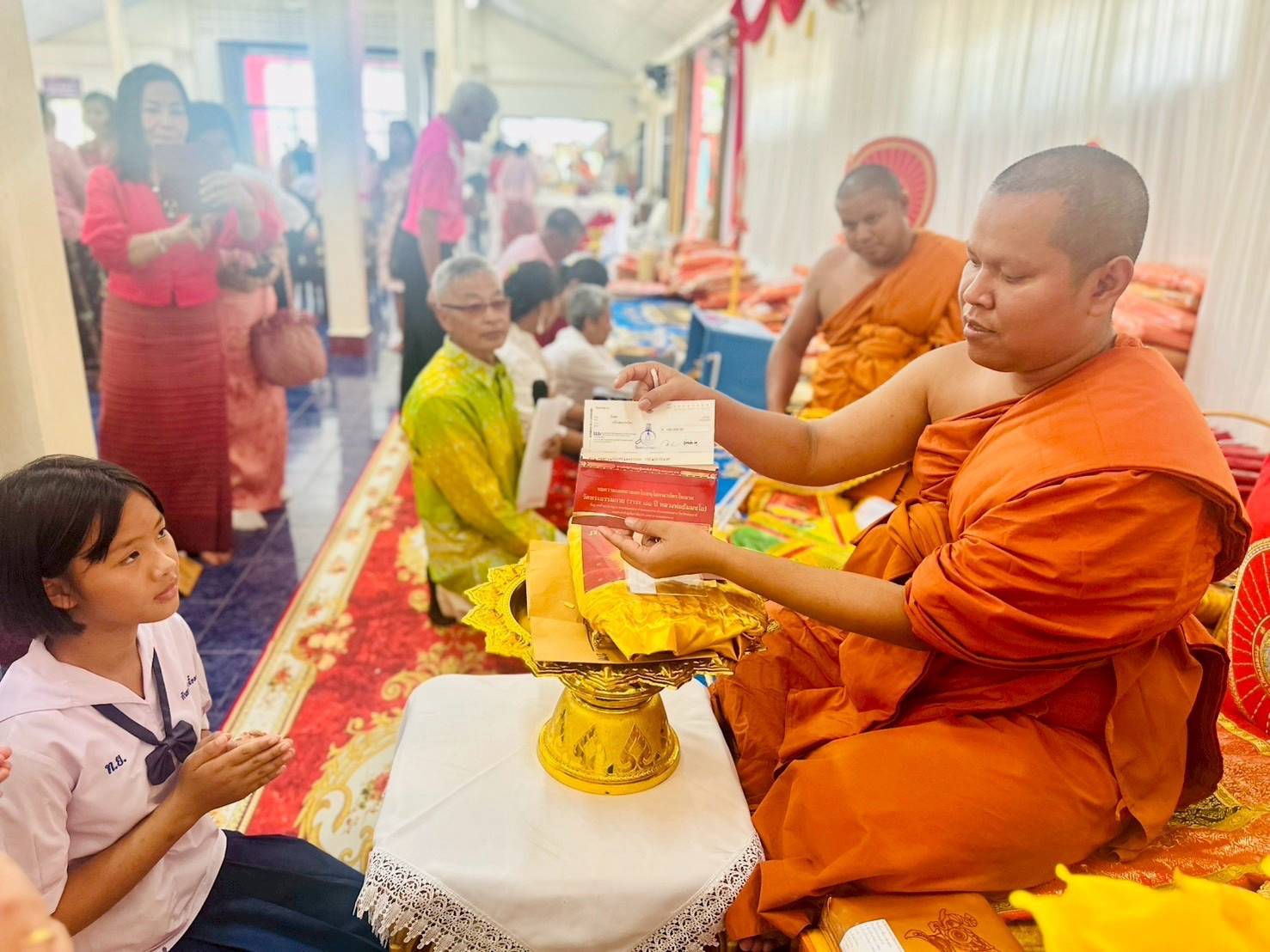 ภาพร่วมพิธีกรรมวัดท่าพญา