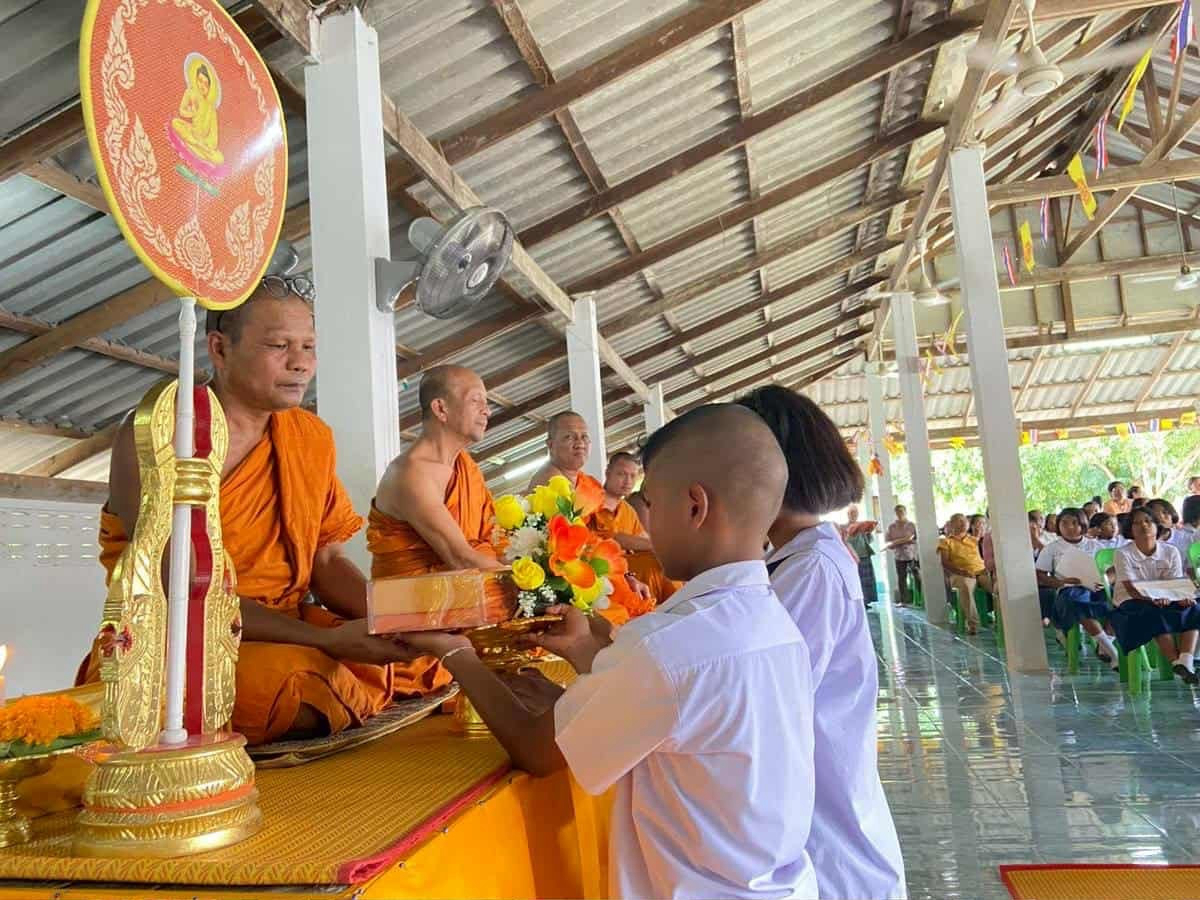 ภาพร่วมพิธีกรรมวัดโคกกฐิน