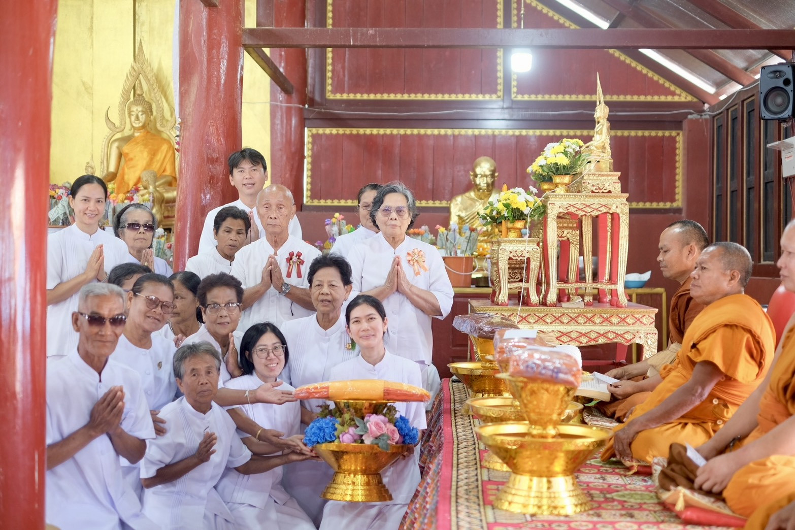 ภาพร่วมพิธีกรรมวัดสำโรง