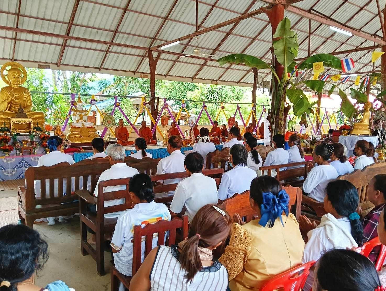 ภาพร่วมพิธีกรรมวัดสุวรรณหงษ์