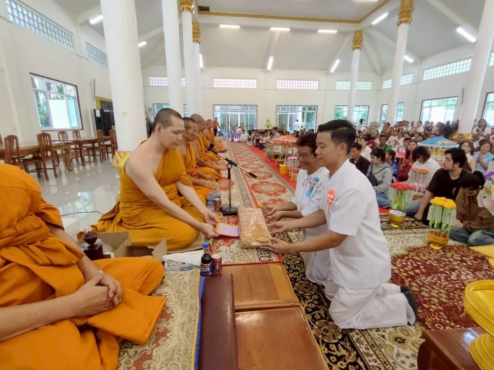 ภาพร่วมพิธีกรรมวัดเขาโป่งสะเก็ตพุฒาจารย์