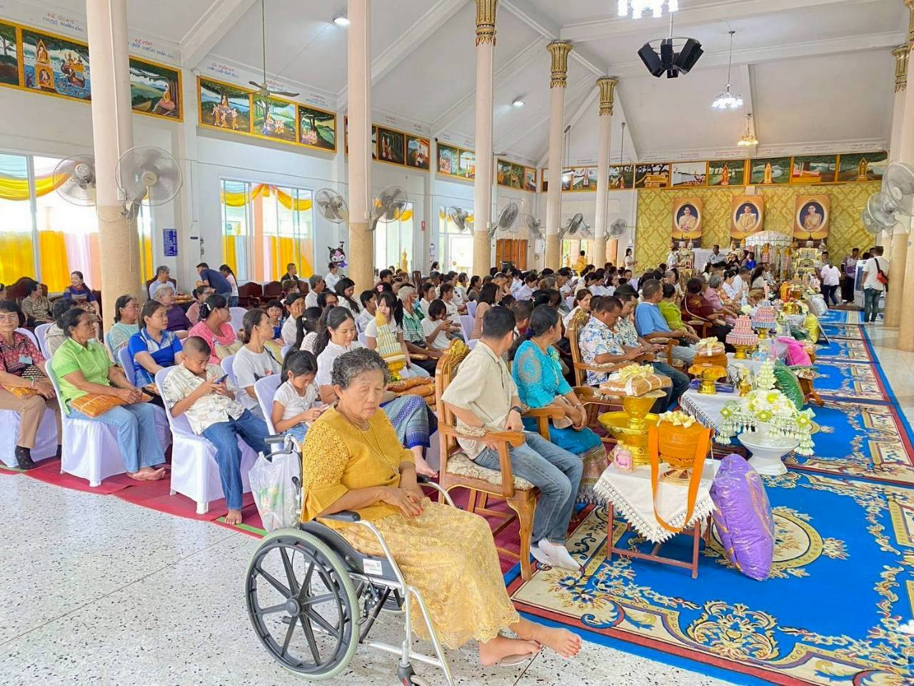 ภาพร่วมพิธีกรรมวัดเขาไม้แก้ว