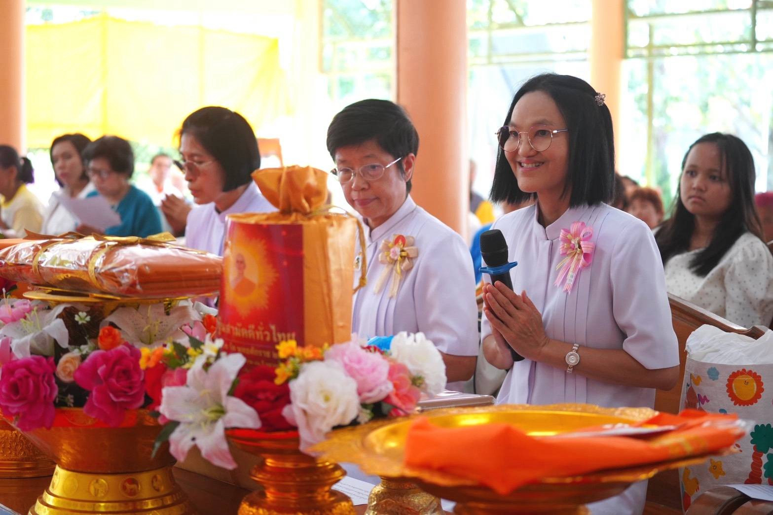 ภาพกล่าวคำถวายกฐินวัดโบสถ์เจริญธรรม