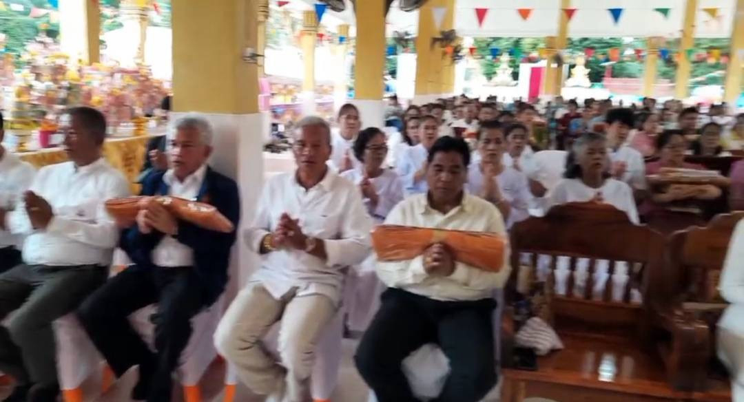 ภาพร่วมพิธีกรรมวัดบ้านไสขรบ