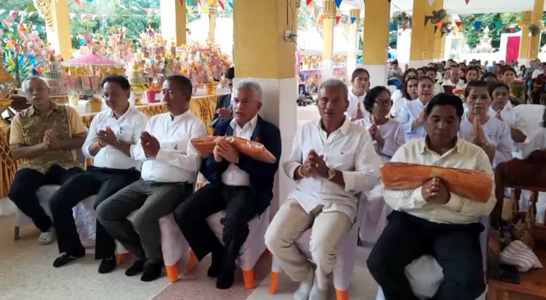 ภาพร่วมพิธีกรรมวัดบ้านไสขรบ