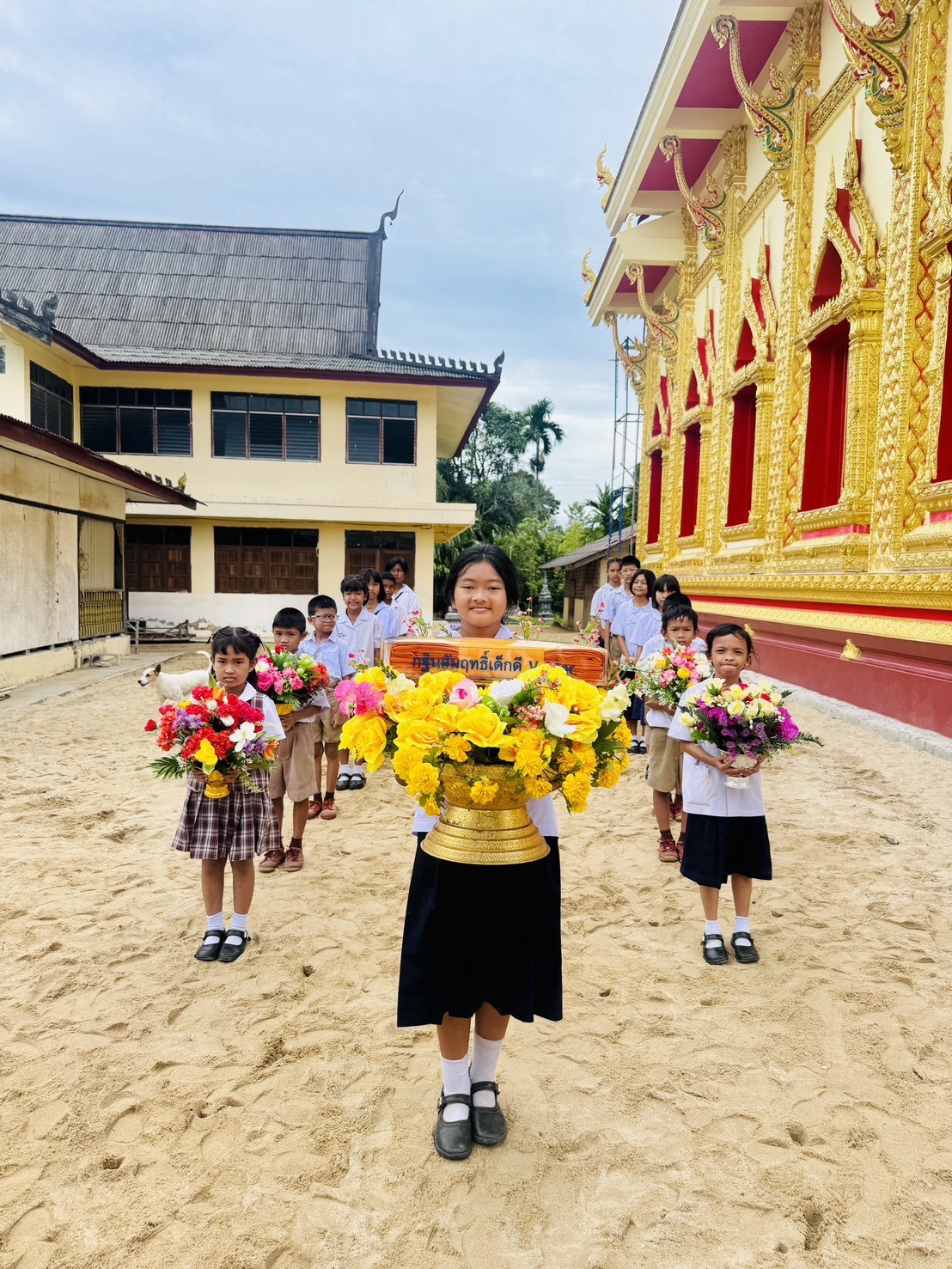 ภาพร่วมขบวนกฐินวัดจุฬามณี