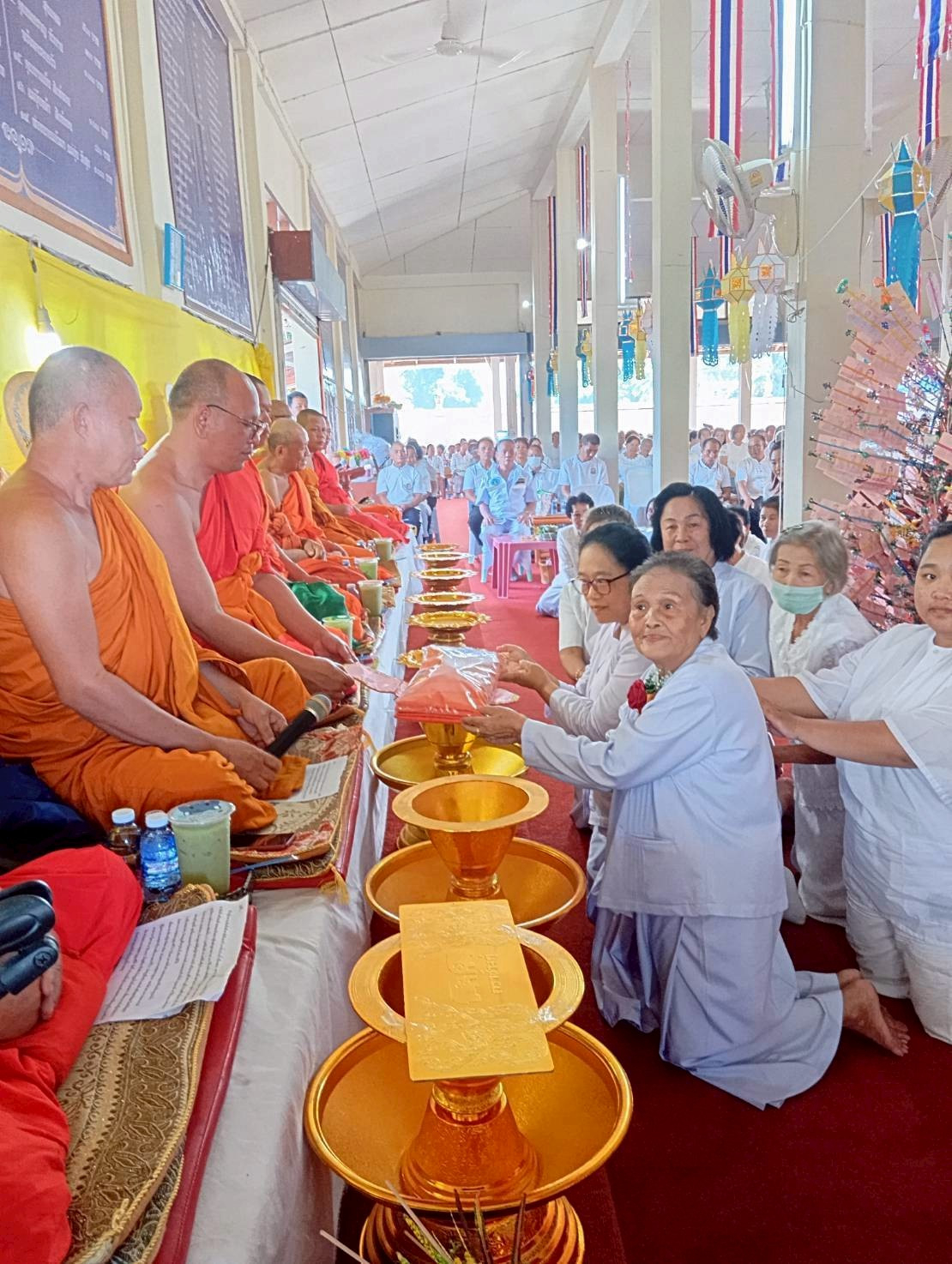 ภาพร่วมพิธีกรรมวัดเทพปราณี