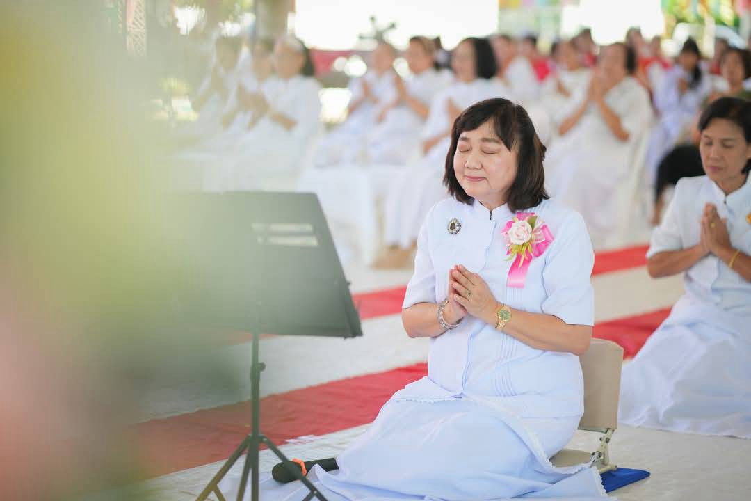 ภาพกล่าวคำถวายกฐินศูนย์ปฏิบัติธรรมลำพูน