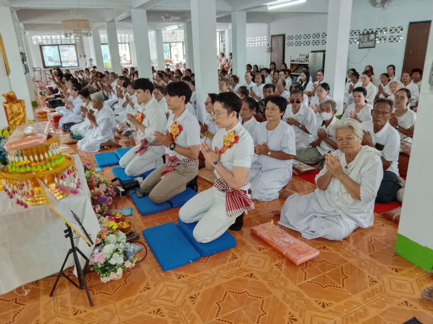 ภาพกล่าวคำถวายกฐินวัดโพนแพง