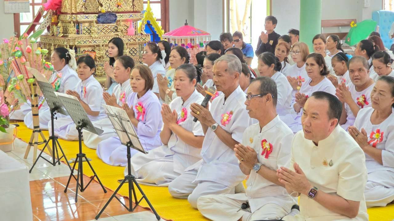 ภาพกล่าวคำถวายกฐินวัดตรีสุวรรณาราม