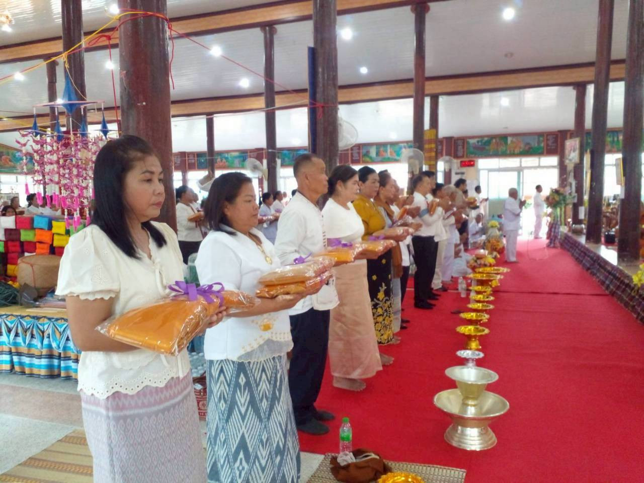 ภาพร่วมพิธีกรรมวัดสุขวนาราม