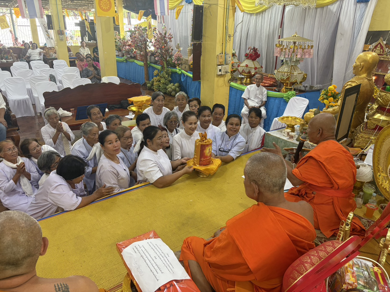 ภาพร่วมพิธีกรรมวัดสำราญราษฎร์สามัคคี