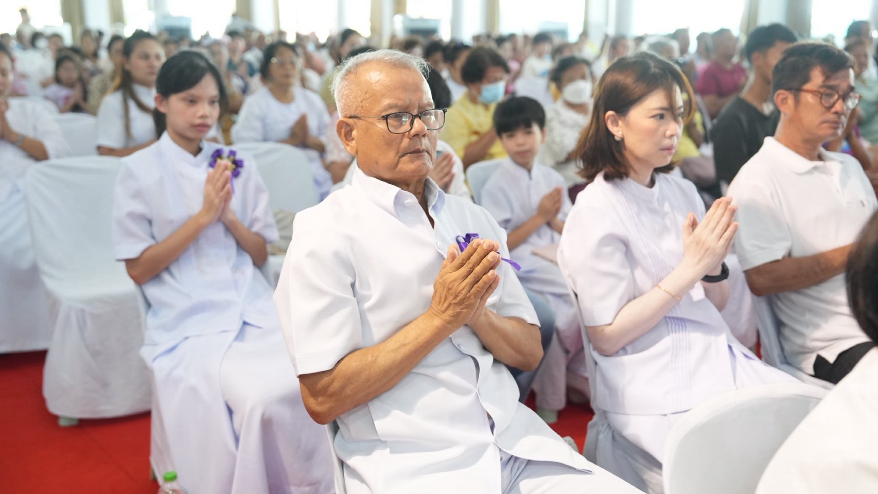 ภาพร่วมพิธีกรรมวัดเชี่ยวโอสถ