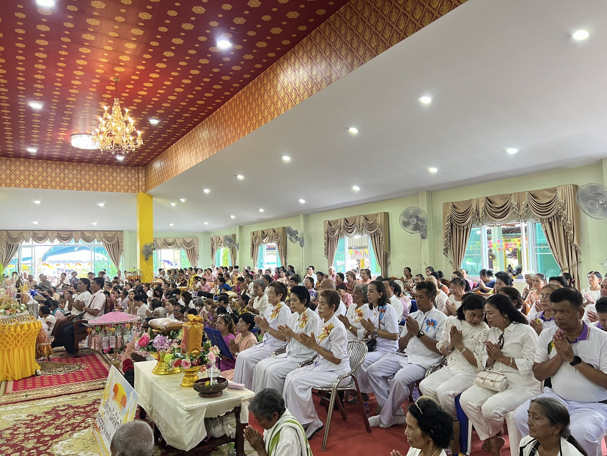 ภาพร่วมพิธีกรรมวัดโพธาราม