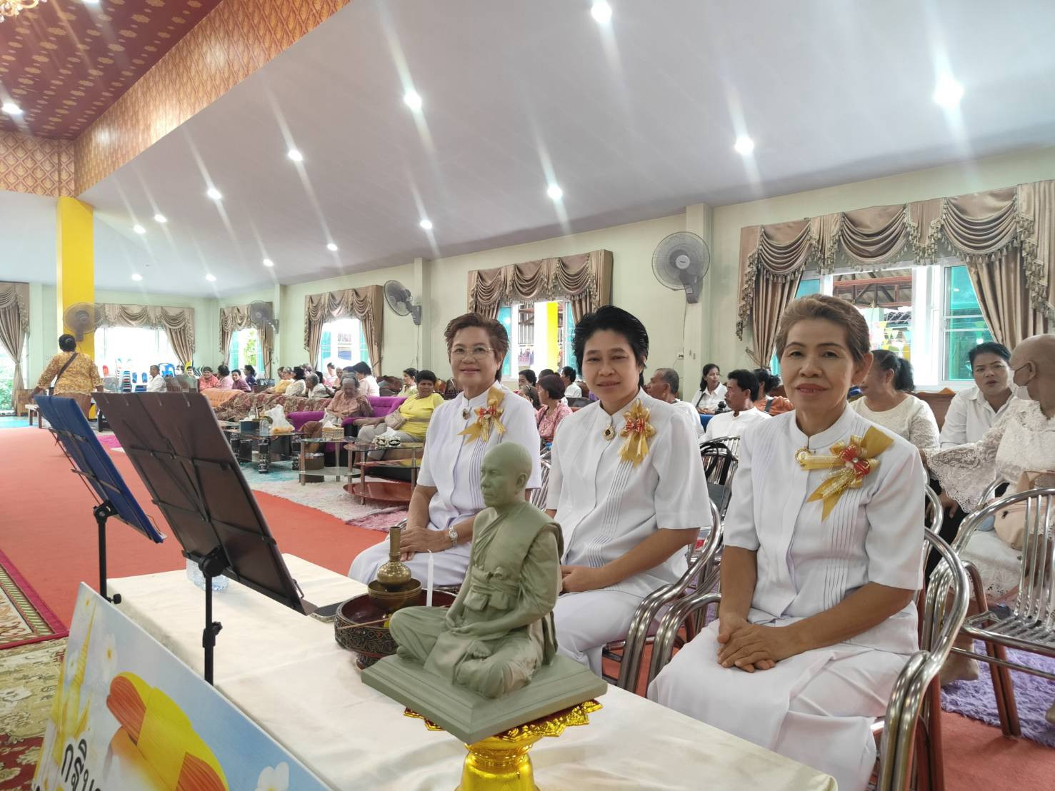 ภาพร่วมพิธีกรรมวัดโพธาราม