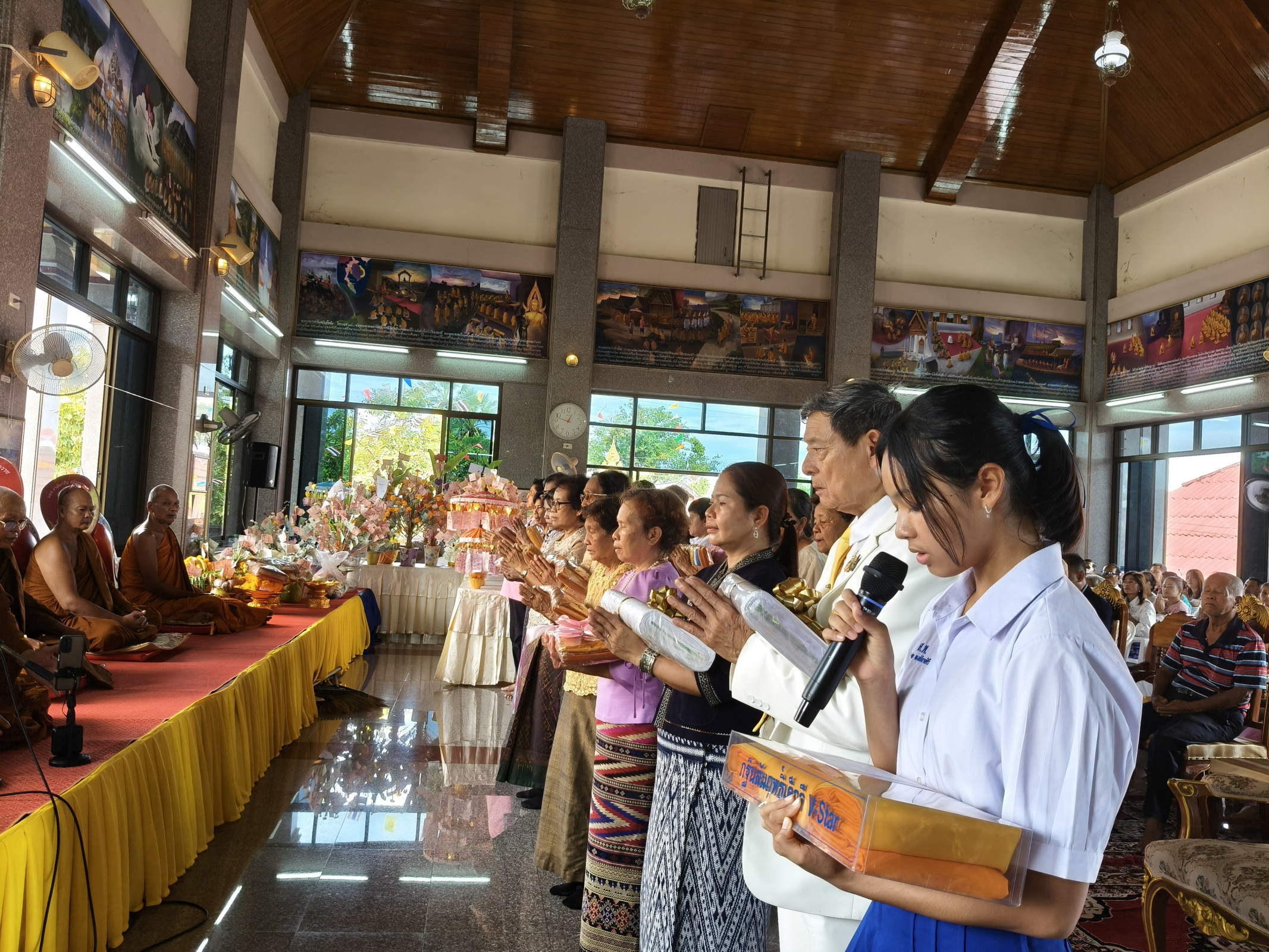 ภาพร่วมพิธีกรรมวัดธรรมประดิษฐ์