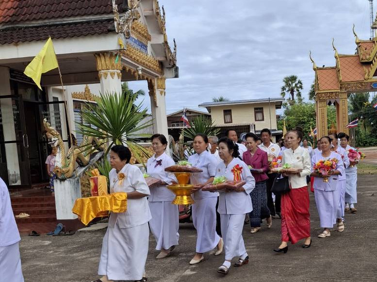 ภาพร่วมพิธีกรรมวัดสว่างลัฏฐิวัน