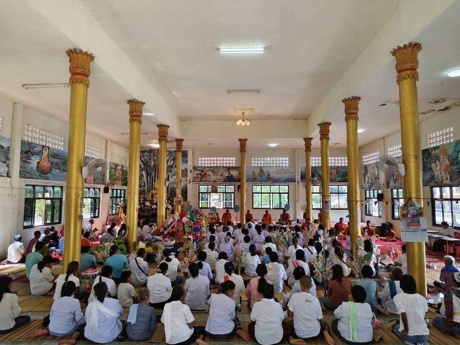 ภาพร่วมพิธีกรรมวัดสุขสะอาด