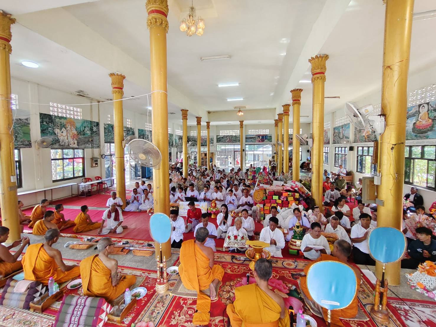 ภาพร่วมพิธีกรรมวัดสุขสะอาด