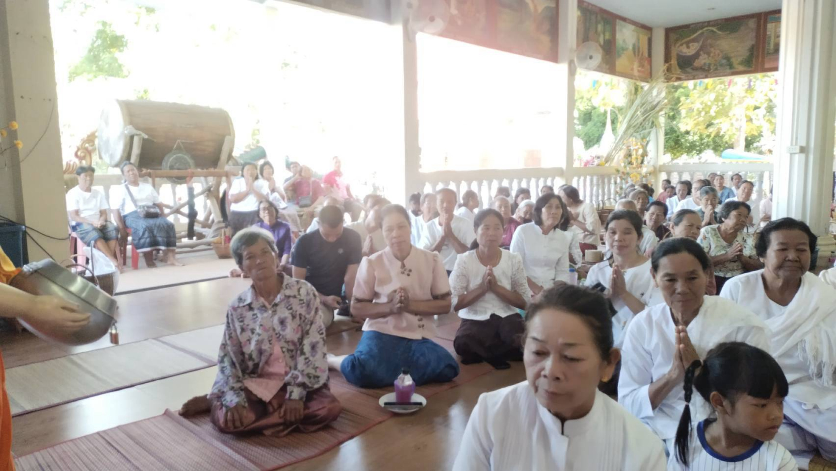 ภาพร่วมพิธีกรรมวัดมัคคราราม