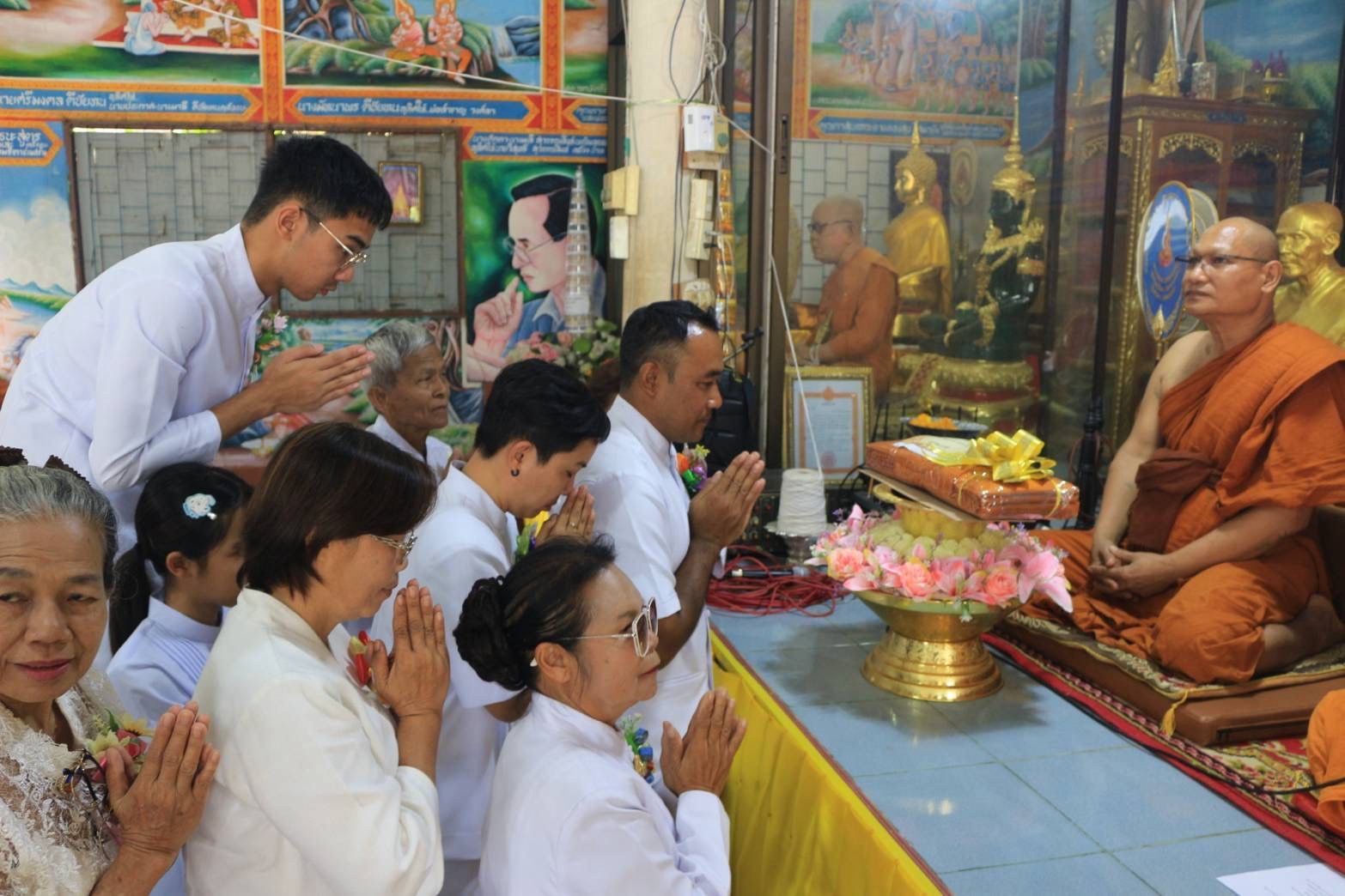 ภาพร่วมพิธีกรรมวัดพระธาตุ
