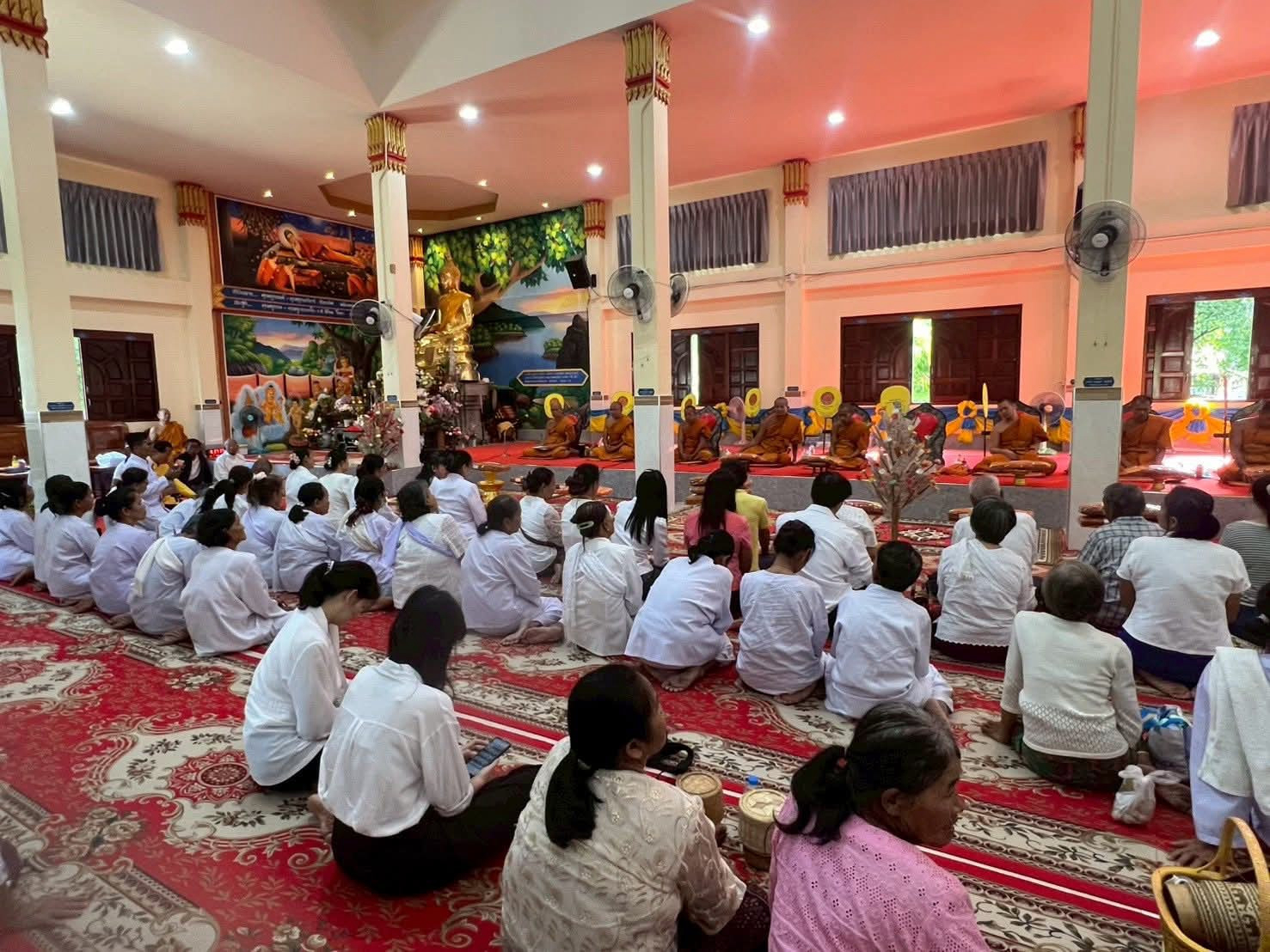 ภาพร่วมพิธีกรรมวัดนาโป่ง