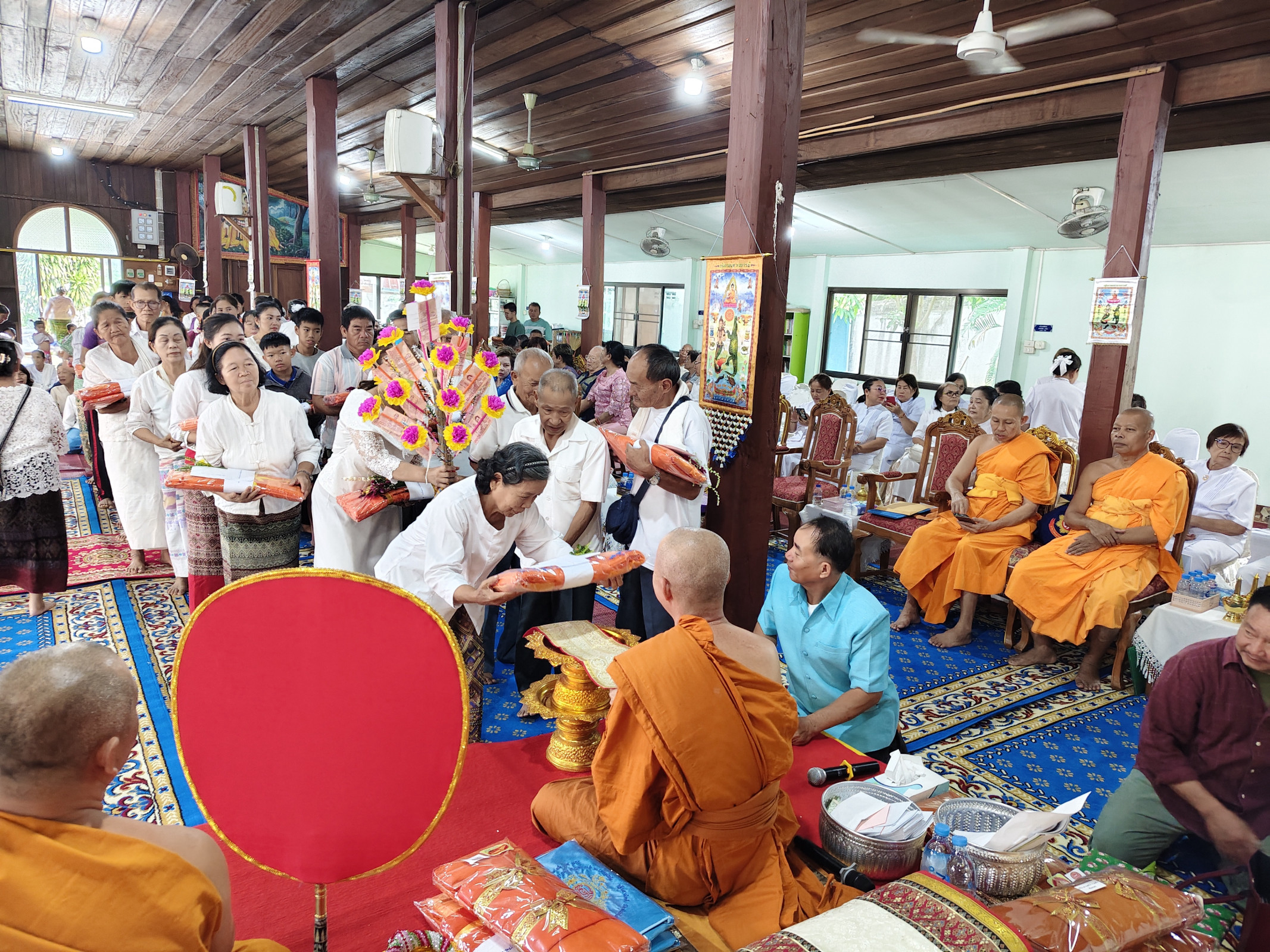 ภาพร่วมพิธีกรรมวัดห้วยไส้