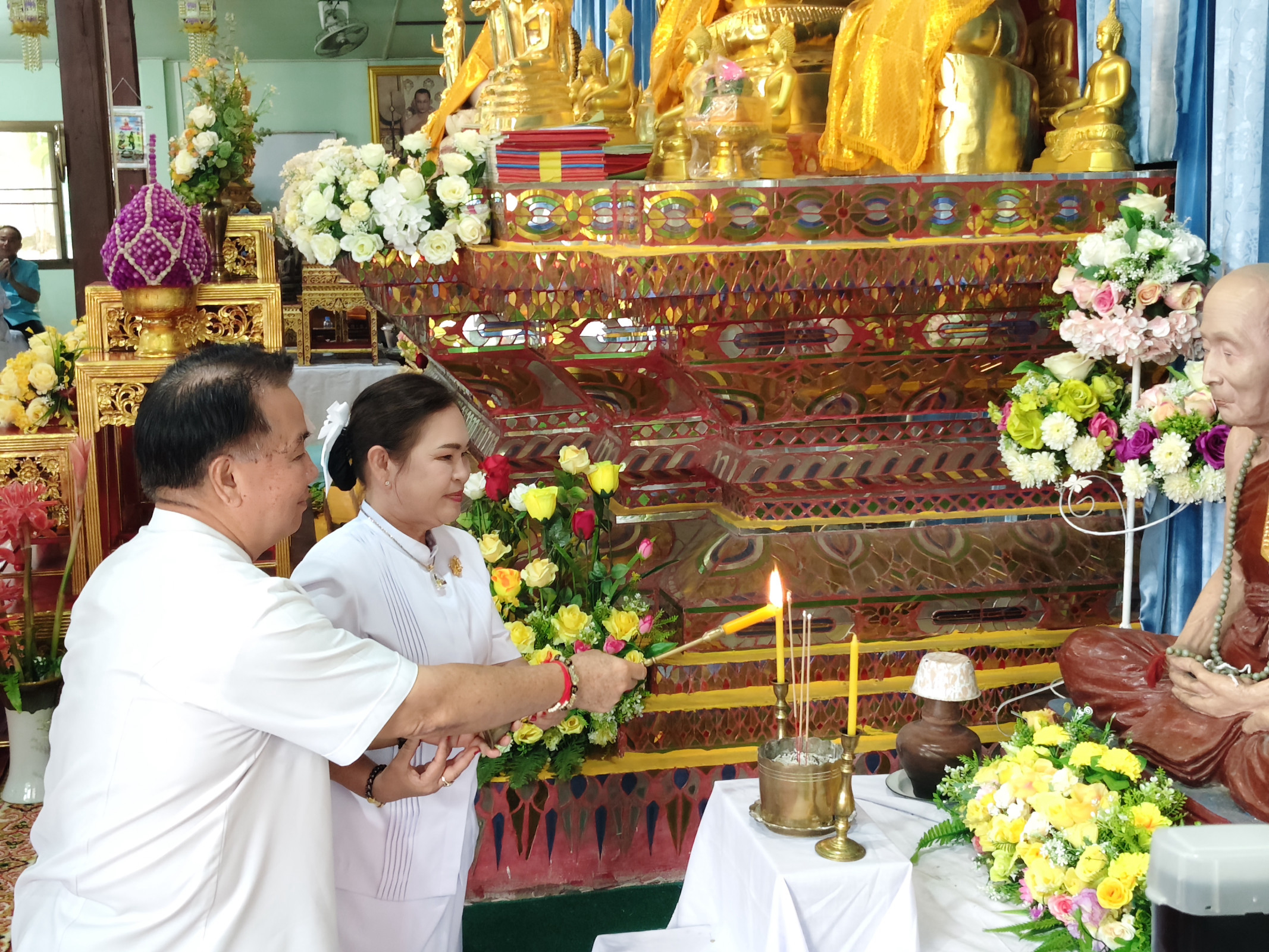 ภาพร่วมพิธีกรรมวัดห้วยไส้