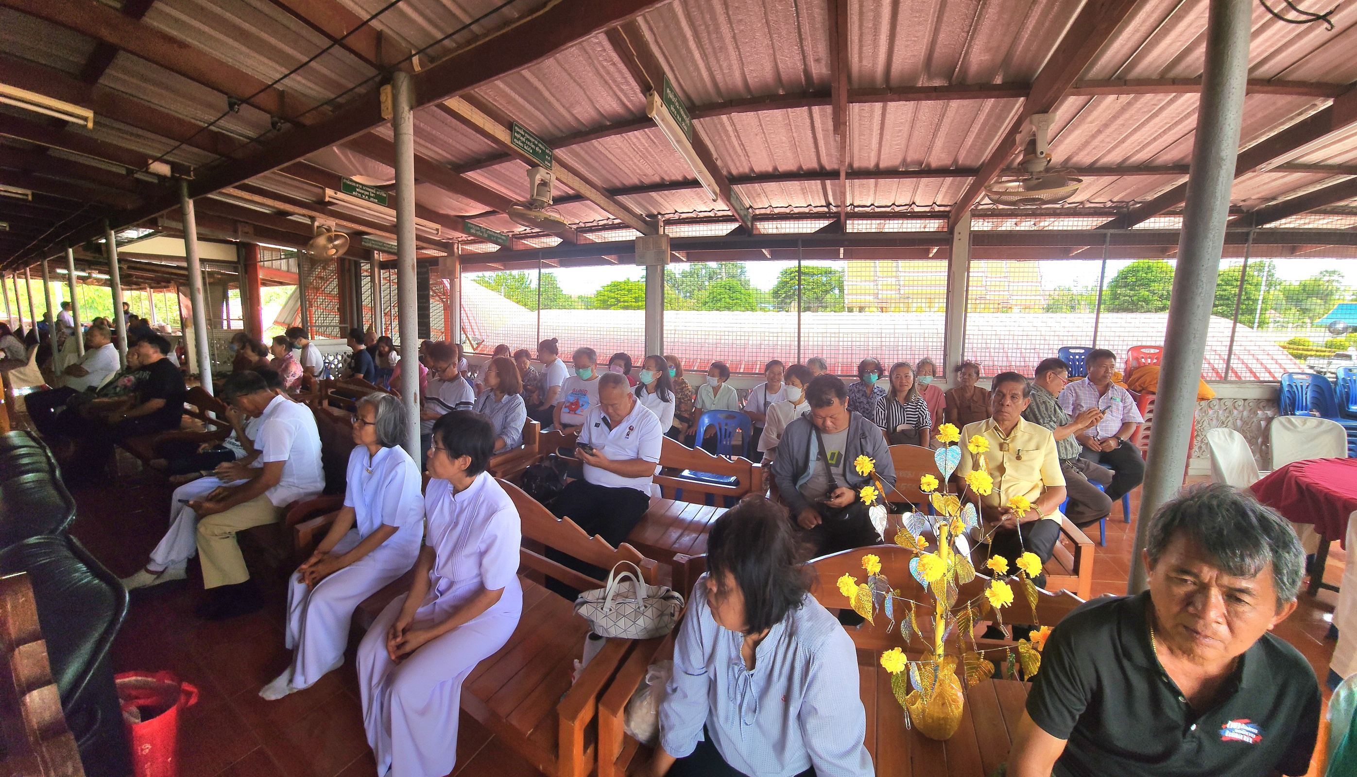 ภาพร่วมพิธีกรรมวัดทุ่งอุทุมพร