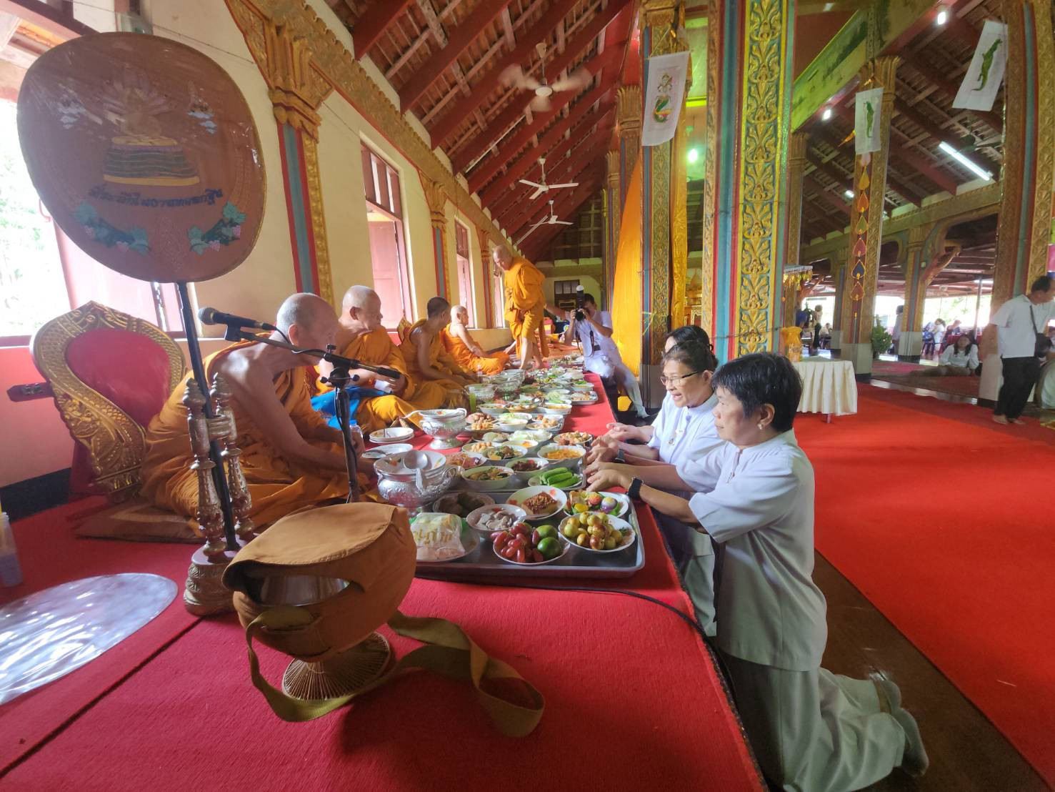 ภาพร่วมพิธีกรรมวัดทุ่งอุทุมพร