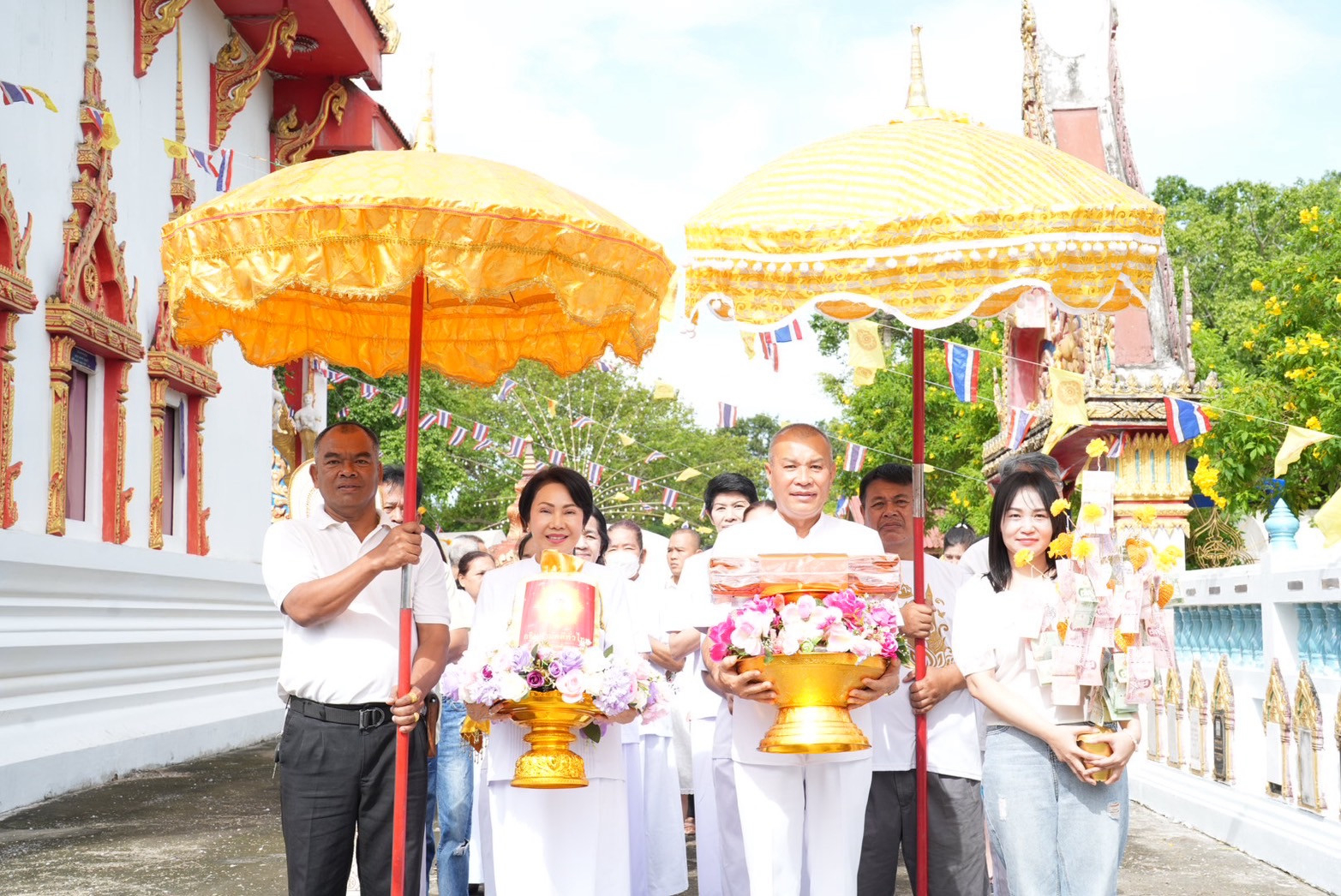 ภาพร่วมพิธีกรรมวัดท่ามะปราง