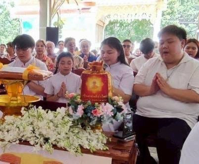 ภาพกล่าวคำถวายกฐินวัดไผ่จระเข้