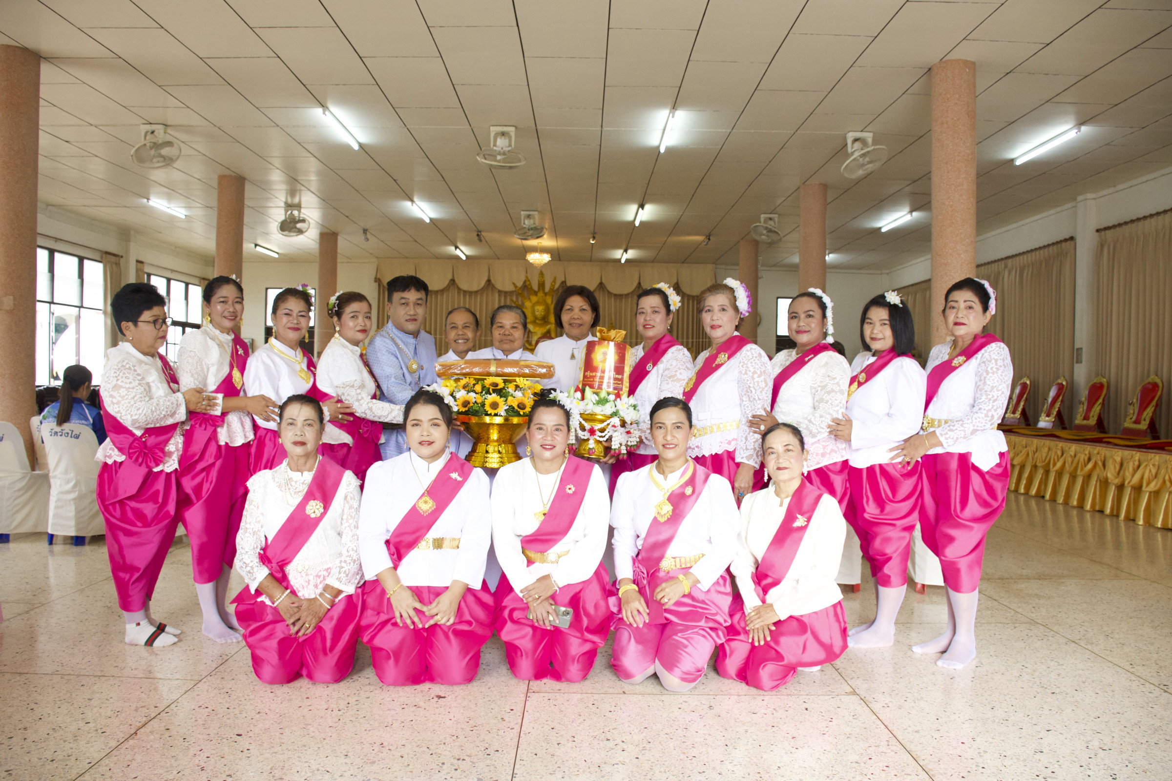 ภาพร่วมพิธีกรรมวัดวังไผ่