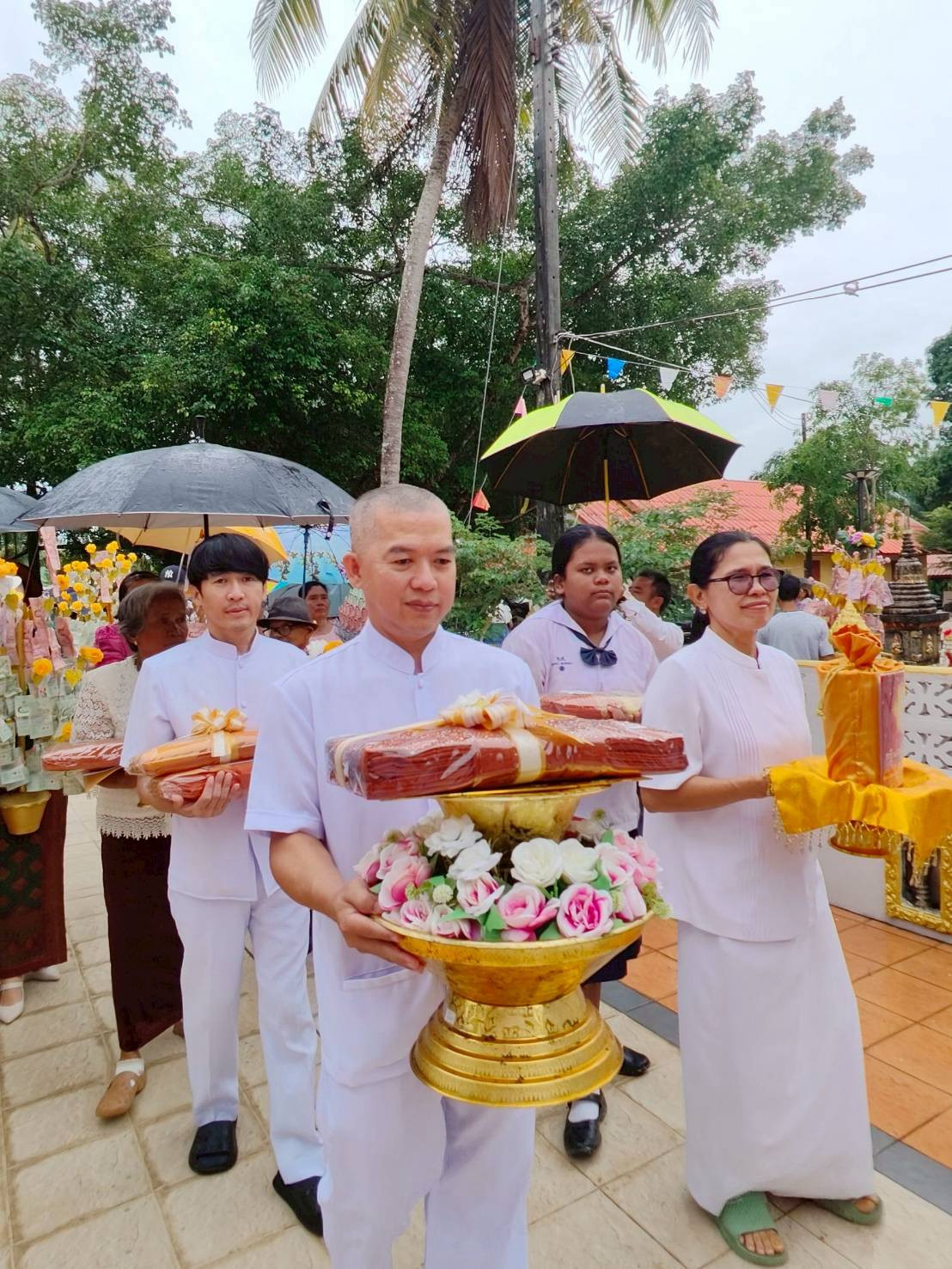 ภาพร่วมพิธีกรรมวัดหมาย